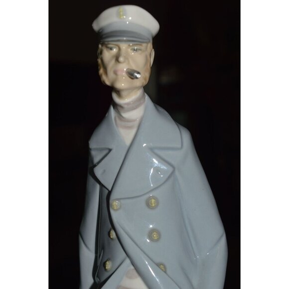 Vintage Lladro Sea Captain Sailor Figurine #4621 Retired 1993 REPAIRED - Picture 3 of 7